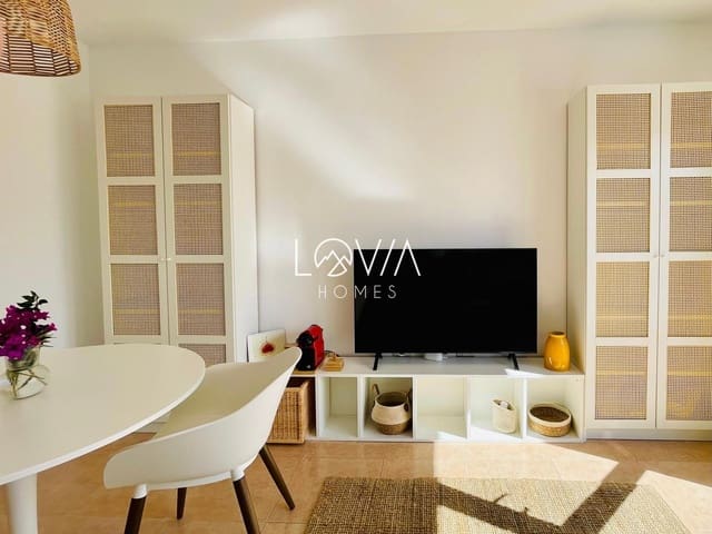 Piso de 1 habitación en Corralejo, La Oliva en alquiler con piscina - 1.400 € (Ref: 9827507)
