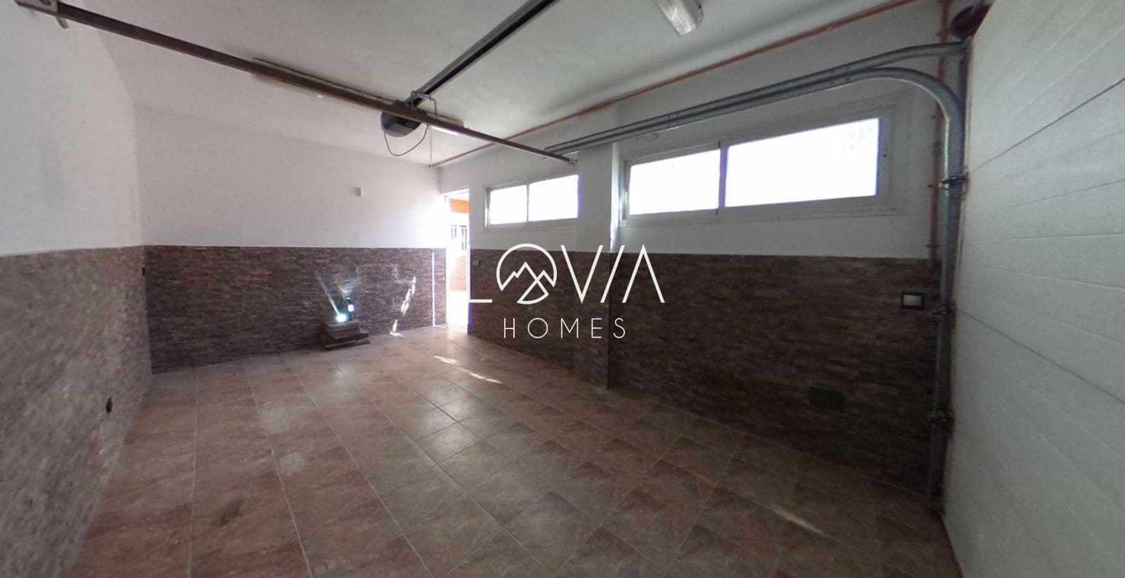 4 soveværelse Byhus til salg i Parla med garage - € 407.000 (Ref: 9830276)