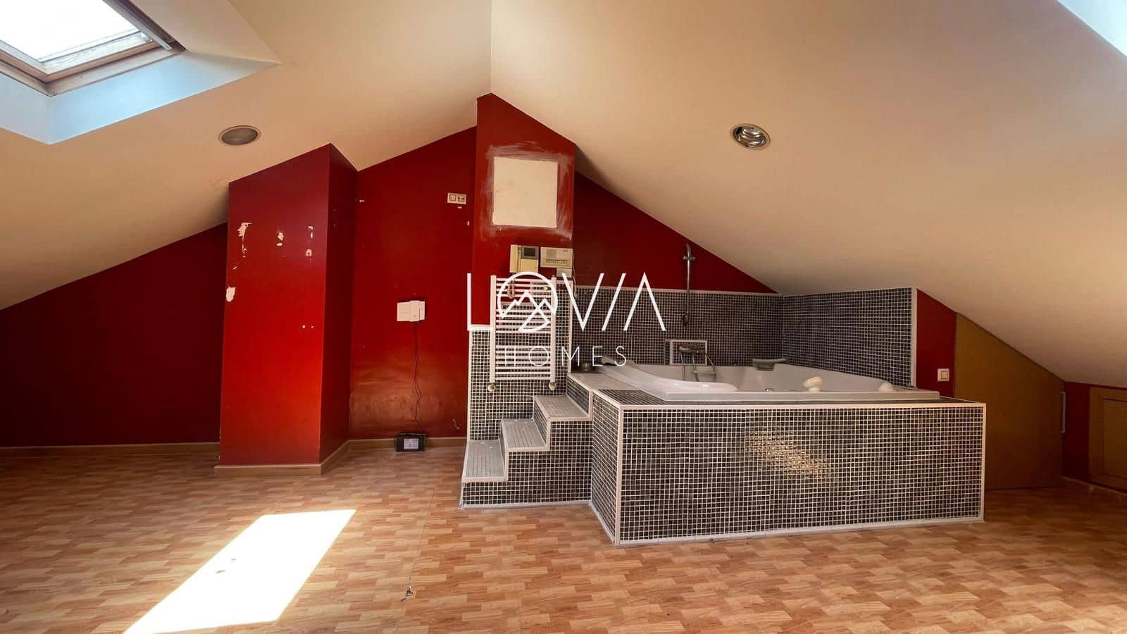 4 soveværelse Byhus til salg i Parla med garage - € 407.000 (Ref: 9830276)