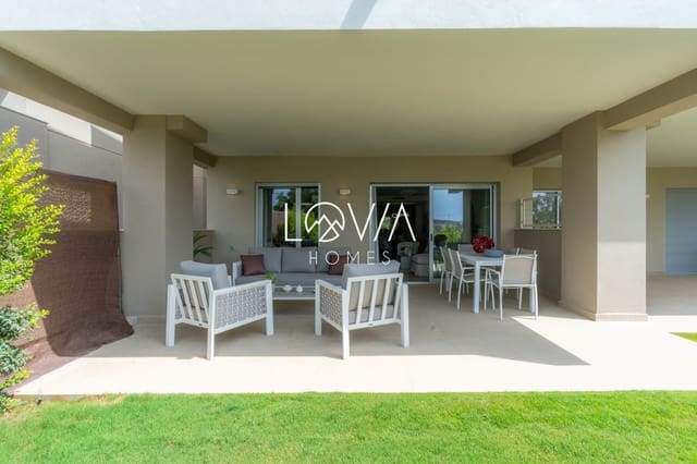 2 chambre Appartement à vendre à Estepona Golf, Estepona avec piscine garage - 375 000 € (Ref: 9848113)