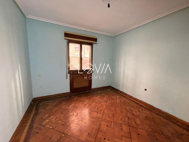 2 bedroom Flat for sale in Corvera de Asturias - € 35,000 (Ref: 9850488)
