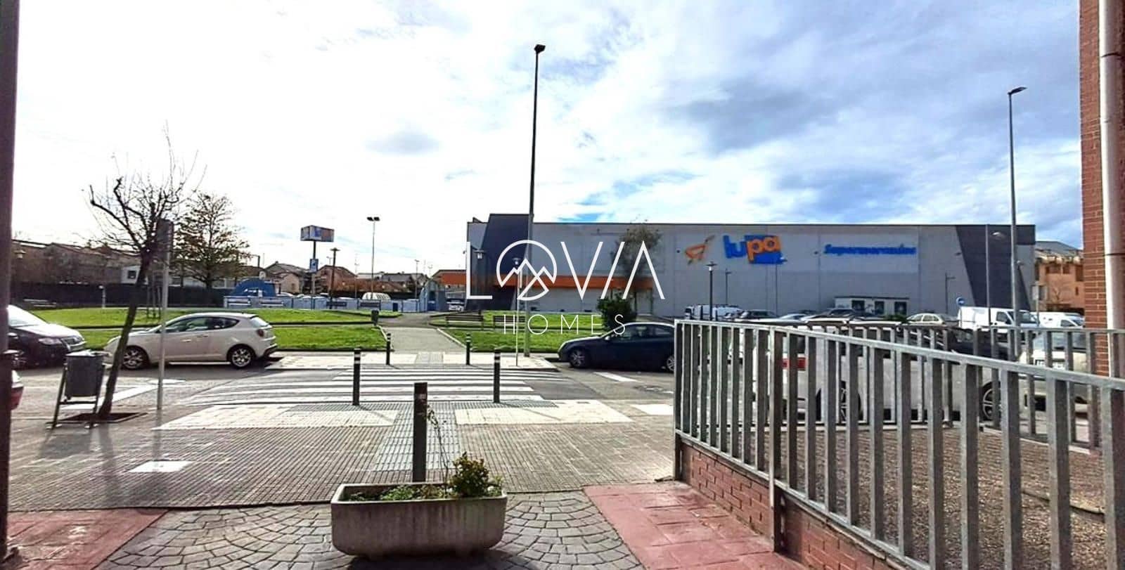 Leilighet til salgs i El Astillero med garasje - € 139 000 (Ref: 9858628)