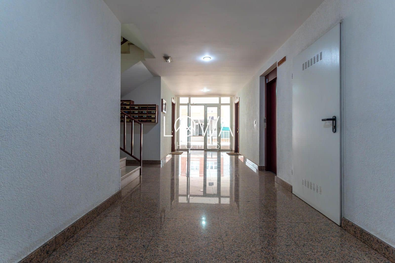 Flat for sale in El Astillero with garage - € 139,000 (Ref: 9858628)