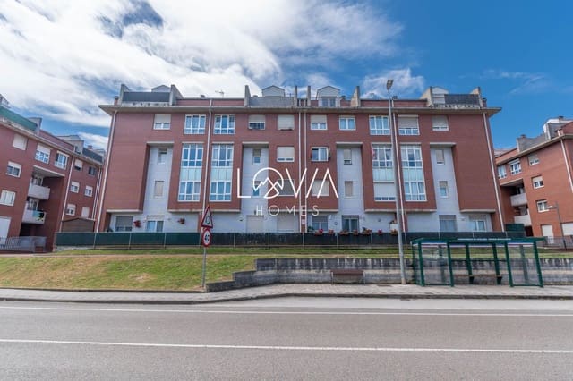 Leilighet til salgs i El Astillero med garasje - € 139 000 (Ref: 9858628)