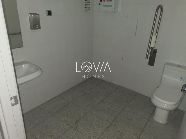 Kaupallinen myytävänä paikassa Sevilla kaupunki - 519 800 € (Ref: 9867450)