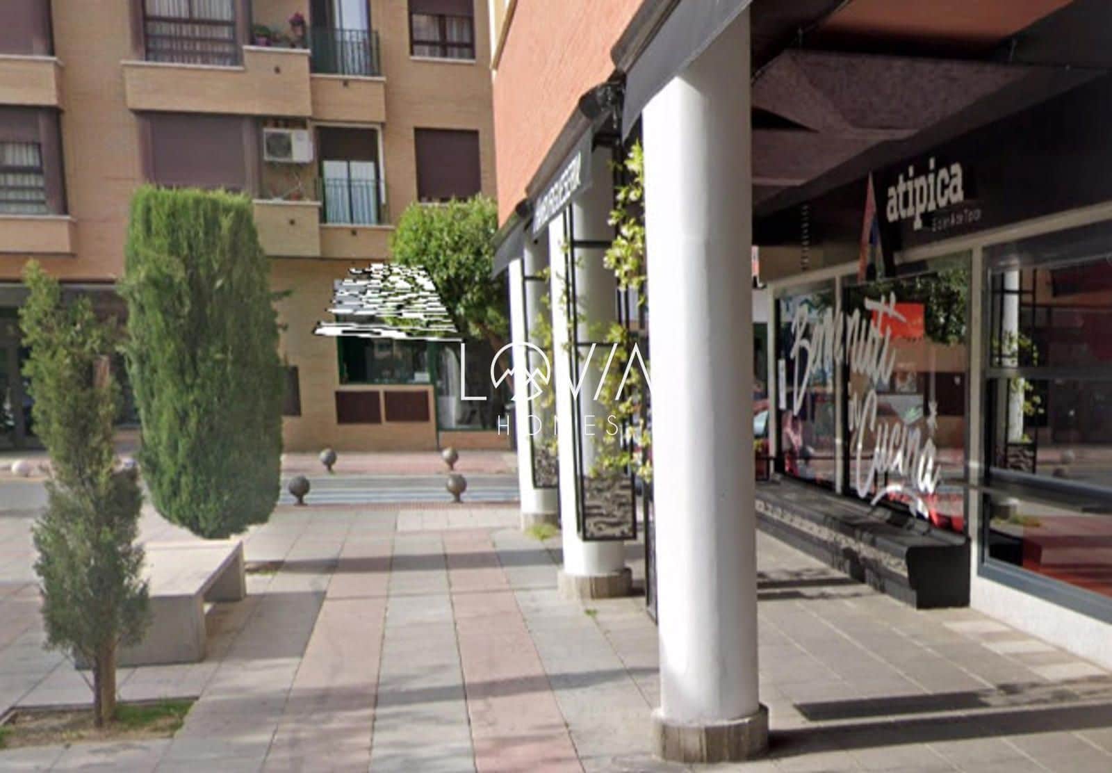 Commercieel te koop in Parla - € 491.300 (Ref: 9876859)