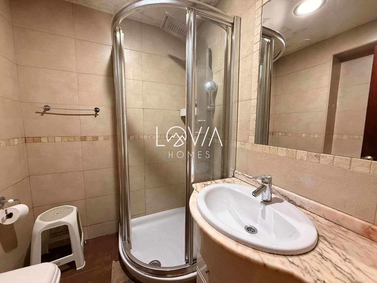 3 sovrum Lägenhet till salu i Gijon - 145 000 € (Ref: 9889430)