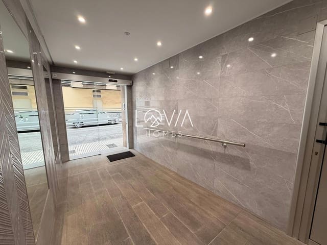 3 sovrum Lägenhet till salu i Gijón - 145 000 € (Ref: 9889430)