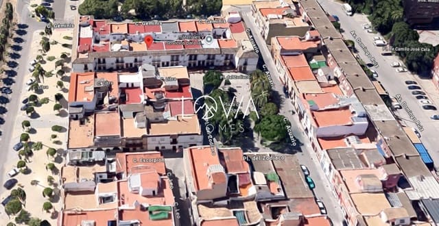 3 soverom Hus til salgs i Utrera - € 126 400 (Ref: 9889577)