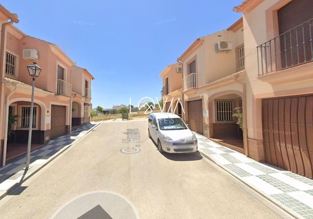 3 Zimmer Haus zu verkaufen in El Saucejo mit Garage - 98.900 € (Ref: 9891046)