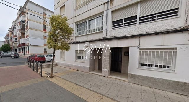 3 slaapkamer Flat te koop in Huelva stad - € 54.000 (Ref: 9891474)