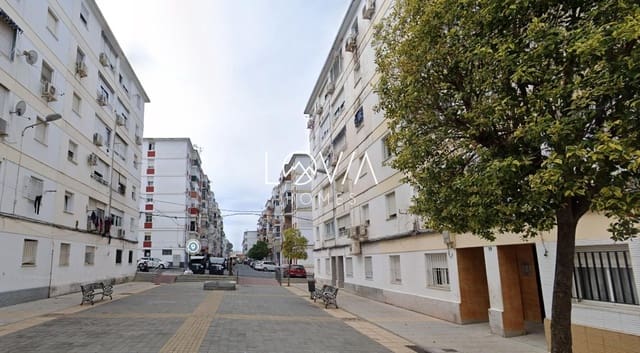 3 slaapkamer Flat te koop in Huelva stad - € 54.000 (Ref: 9891474)