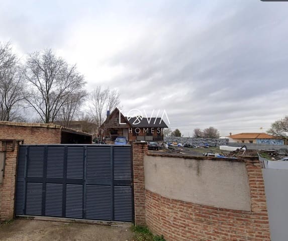 Chalet de 3 habitaciones en Illescas en venta - 239.000 € (Ref: 9902454)