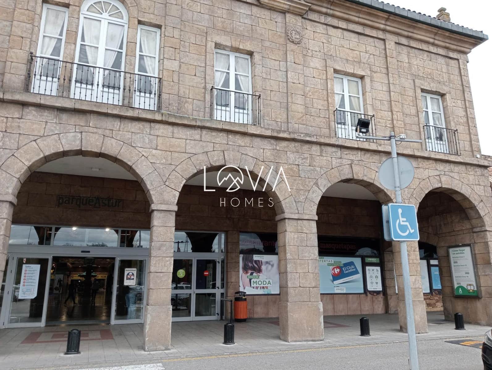 Gewerbe zu verkaufen in Corvera de Asturias - 250.000 € (Ref: 9904698)
