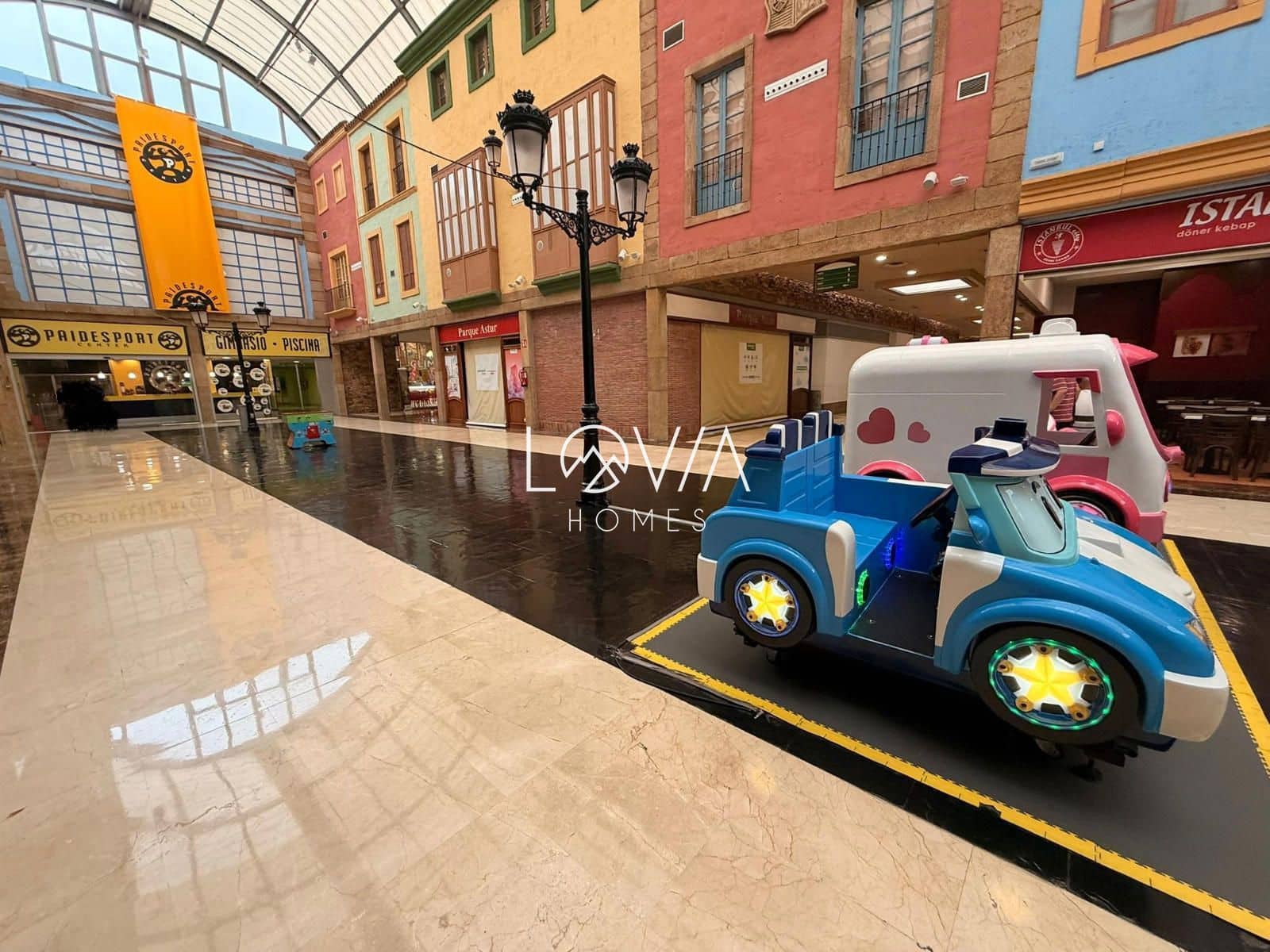 Commercial for sale in Corvera de Asturias - € 250,000 (Ref: 9904698)