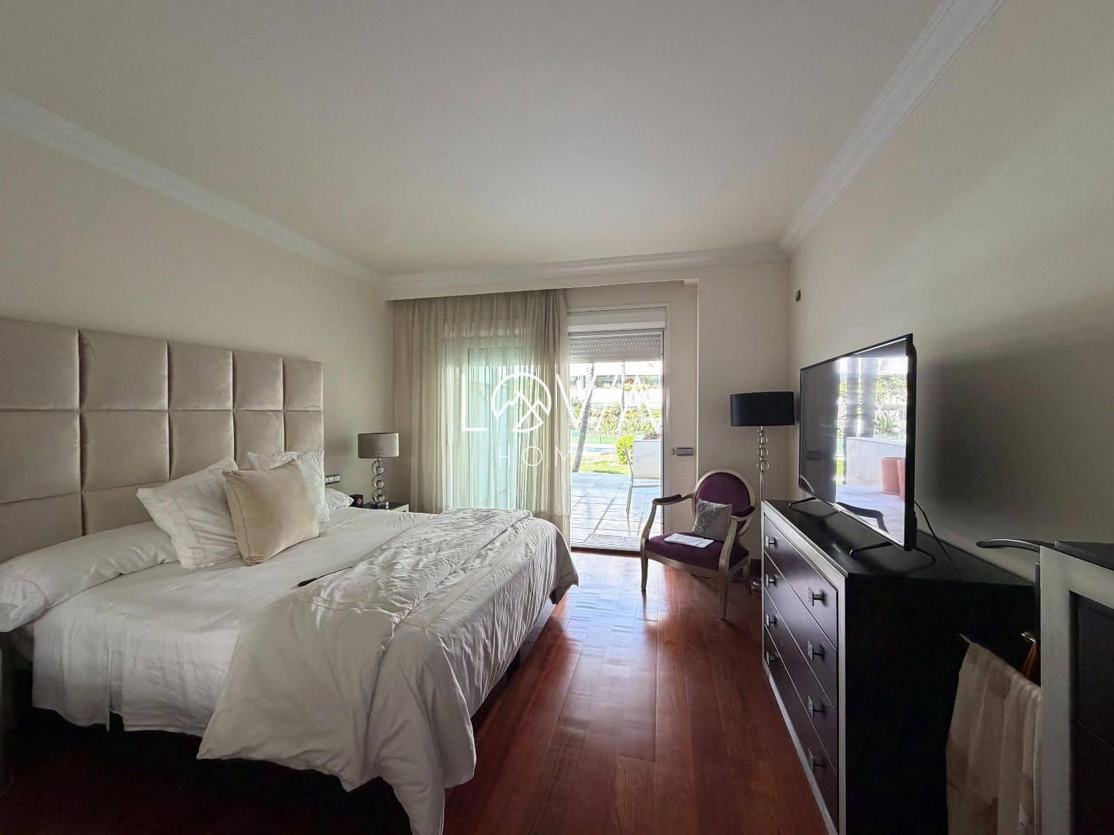3 sypialnia Mieszkanie na sprzedaż w Marbella z basenem garażem - 1 690 000 € (Ref: 9914573)