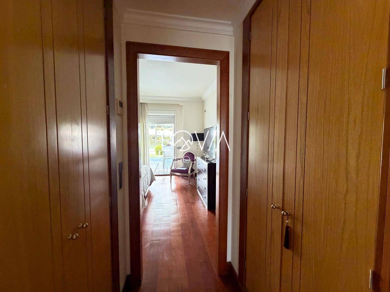 3 sypialnia Mieszkanie na sprzedaż w Marbella z basenem garażem - 1 690 000 € (Ref: 9914573)
