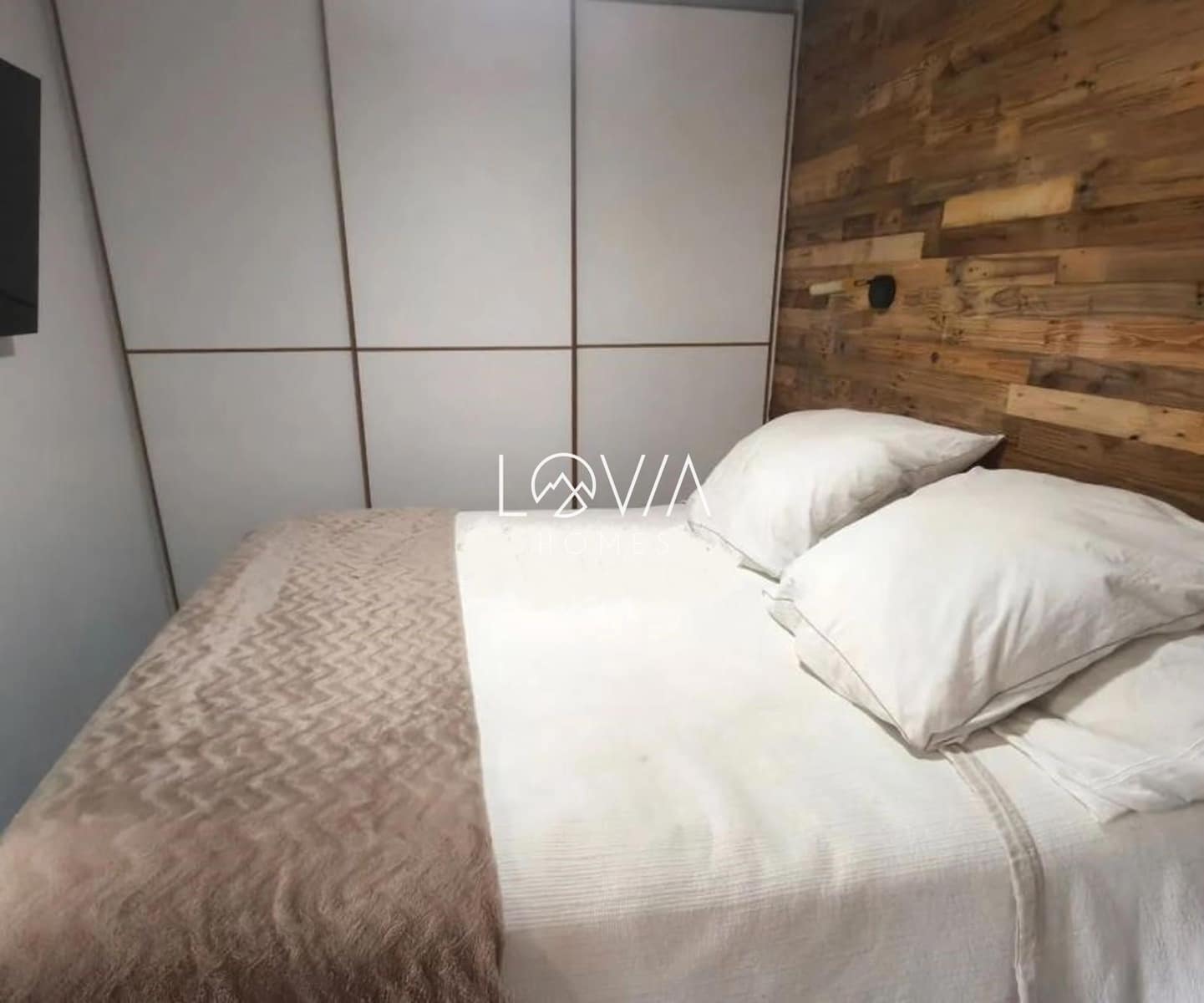 Piso de 2 habitaciones en Gijón en venta - 240.000 € (Ref: 9914934)