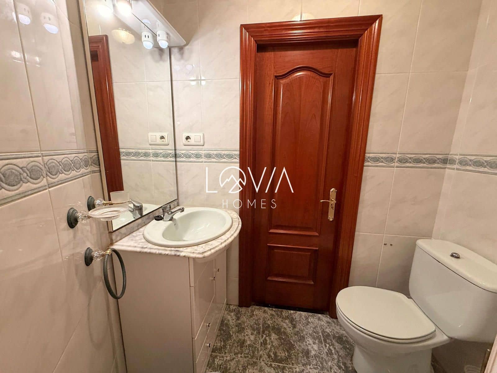 3 bedroom Flat for sale in Gijon - € 287,000 (Ref: 9914992)