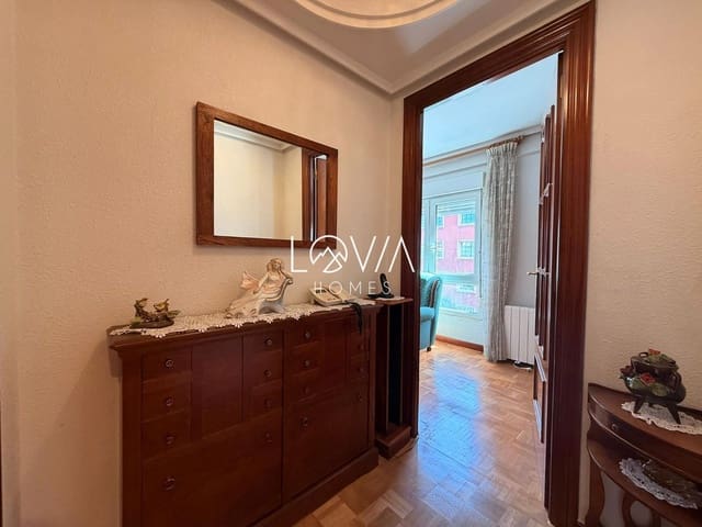 Piso de 3 habitaciones en Gijón en venta - 287.000 € (Ref: 9914992)