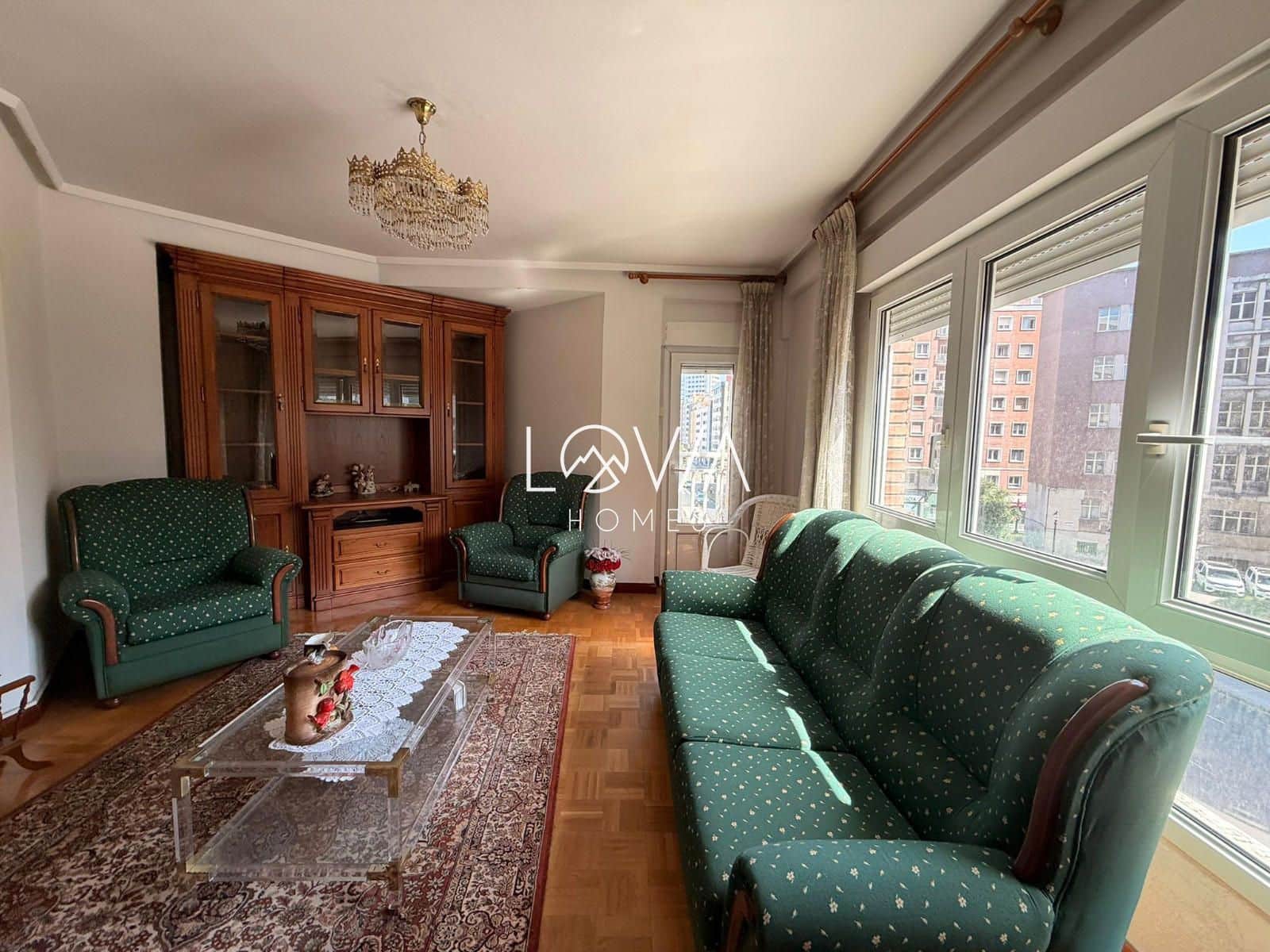 3 bedroom Flat for sale in Gijon - € 287,000 (Ref: 9914992)