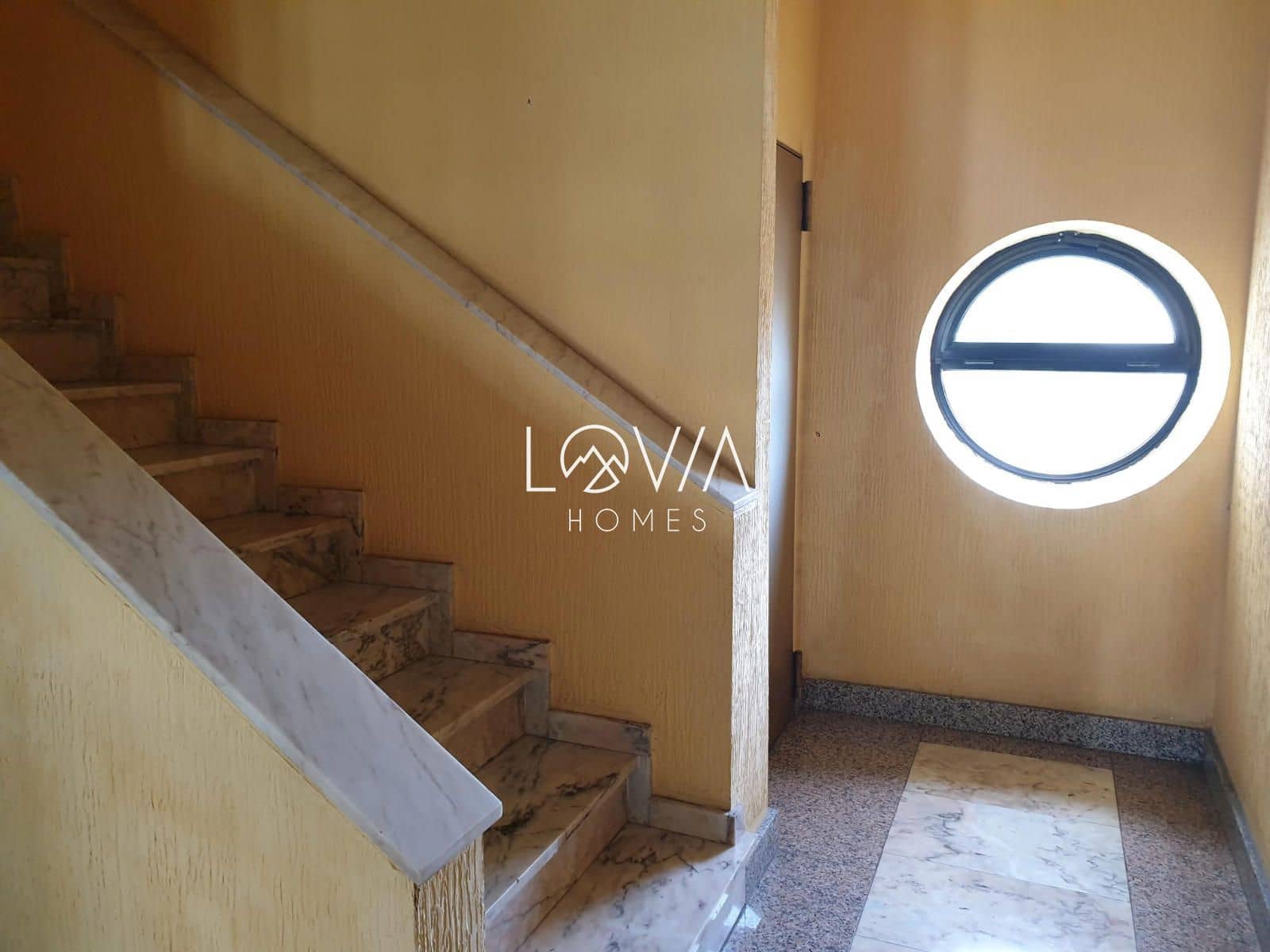 2 bedroom Flat for sale in Carreno with garage - € 190,000 (Ref: 9949119)
