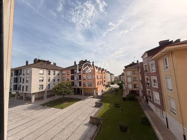 2 slaapkamer Flat te koop in Carreño met garage - € 190.000 (Ref: 9949119)