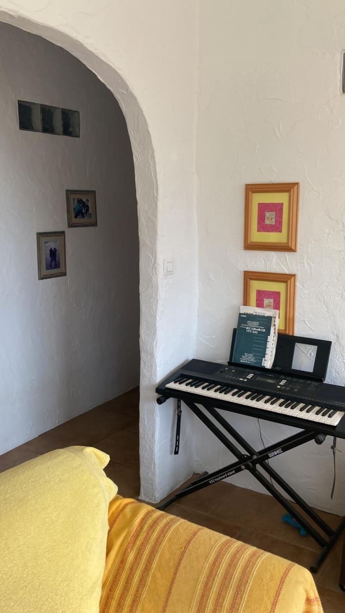 3 soveværelse Finca/Landehus til salg i Jalance med swimmingpool garage - € 160.000 (Ref: 7429729)