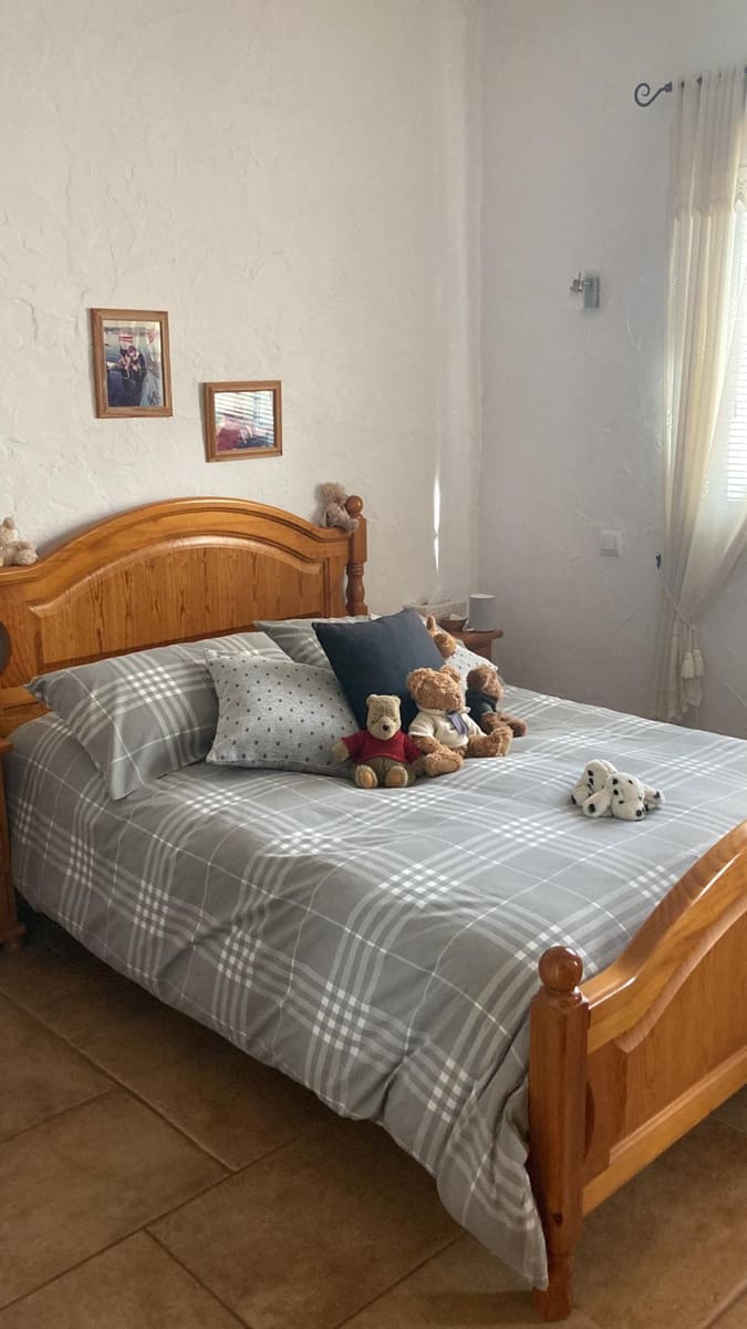 3 soveværelse Finca/Landehus til salg i Jalance med swimmingpool garage - € 160.000 (Ref: 7429729)