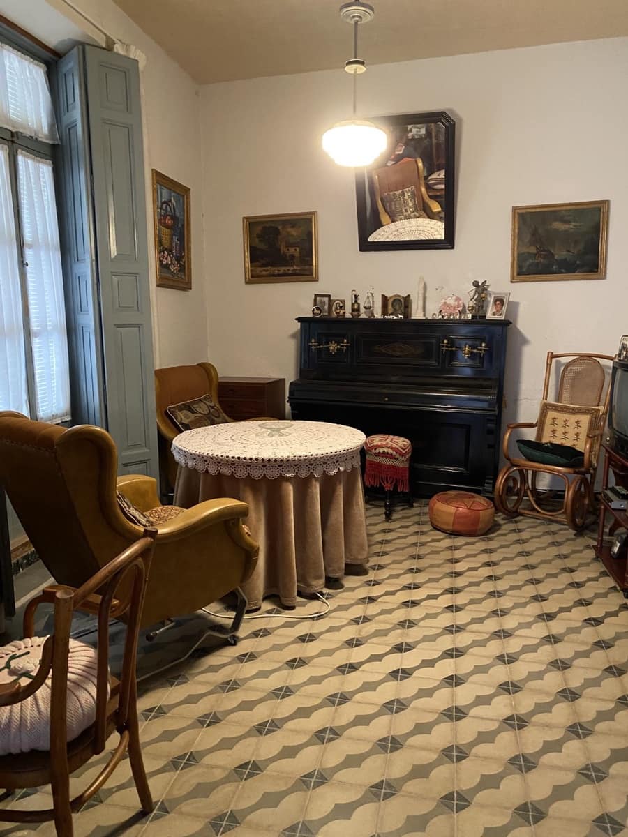 7 soveværelse Byhus til salg i Ayora - € 185.000 (Ref: 7431320)