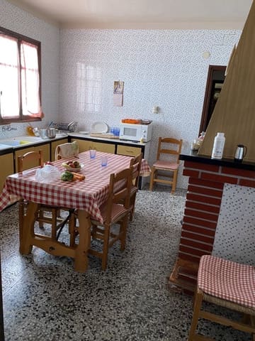 7 slaapkamer Huis te koop in Ayora - € 185.000 (Ref: 7431320)