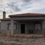 Grunde uden byggetilladelser til salg i Ayora - € 160.000 (Ref: 8281894)