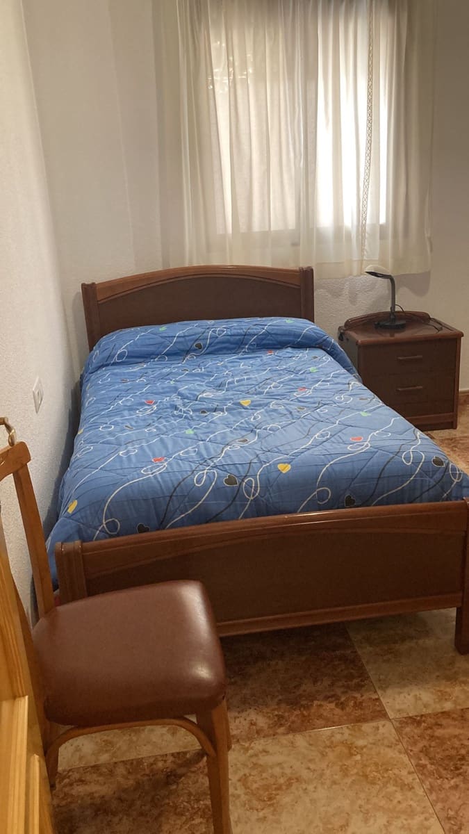 3 soverom Leilighet til salgs i Ayora med garasje - € 105 000 (Ref: 8970884)