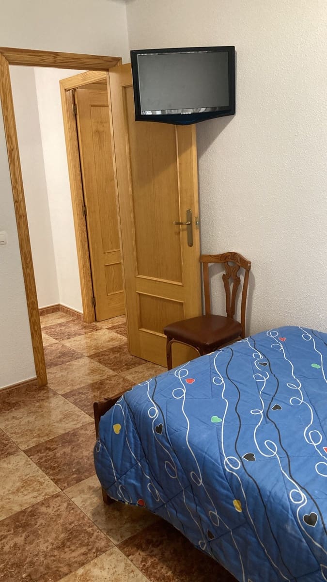 3 soverom Leilighet til salgs i Ayora med garasje - € 105 000 (Ref: 8970884)