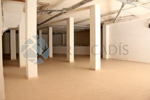Commercial for sale in Elche / Elx - € 125,000 (Ref: 7109284)