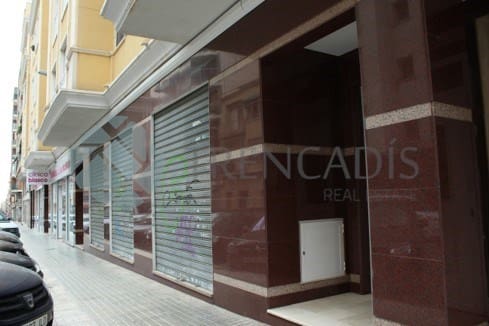 Commercial for sale in Elche / Elx - € 125,000 (Ref: 7109284)