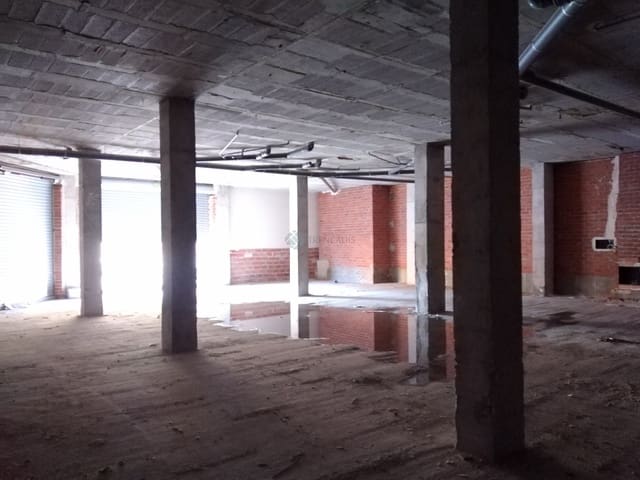 Kommersiell till salu i L'Olleria - 112 000 € (Ref: 7109289)