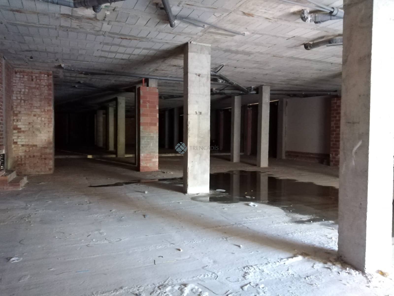 Erhverv til salg i L'Olleria - € 112.000 (Ref: 7109289)