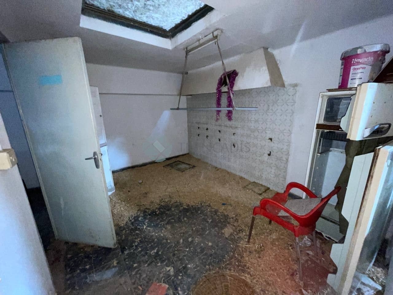 Commercial for sale in Sagunto / Sagunt - € 77,000 (Ref: 7266441)