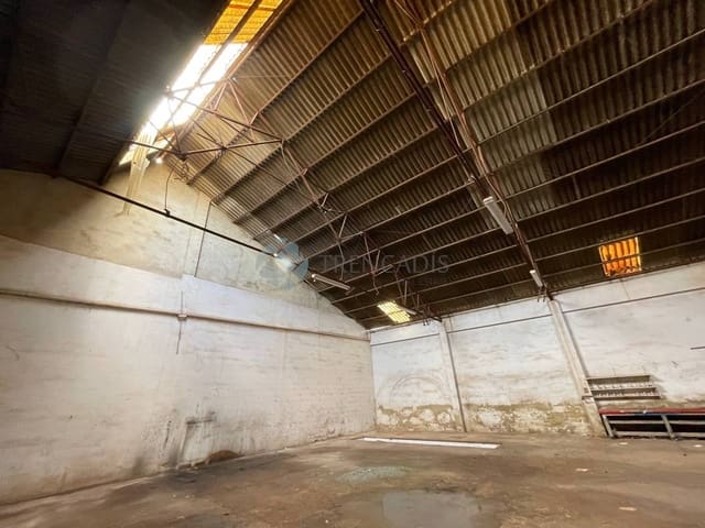 Commercial for sale in Sagunto / Sagunt - € 77,000 (Ref: 7266441)