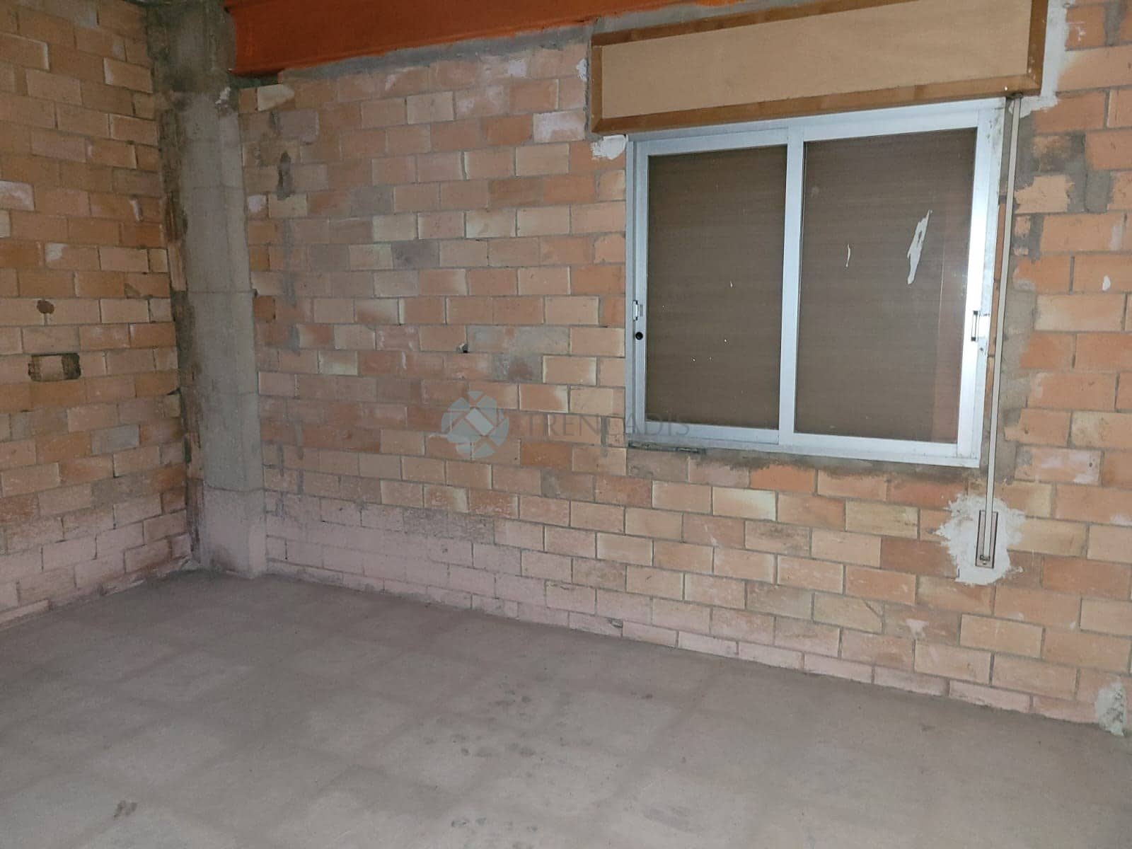 4 slaapkamer Huis te koop in La Font de la Figuera - € 125.000 (Ref: 7679601)