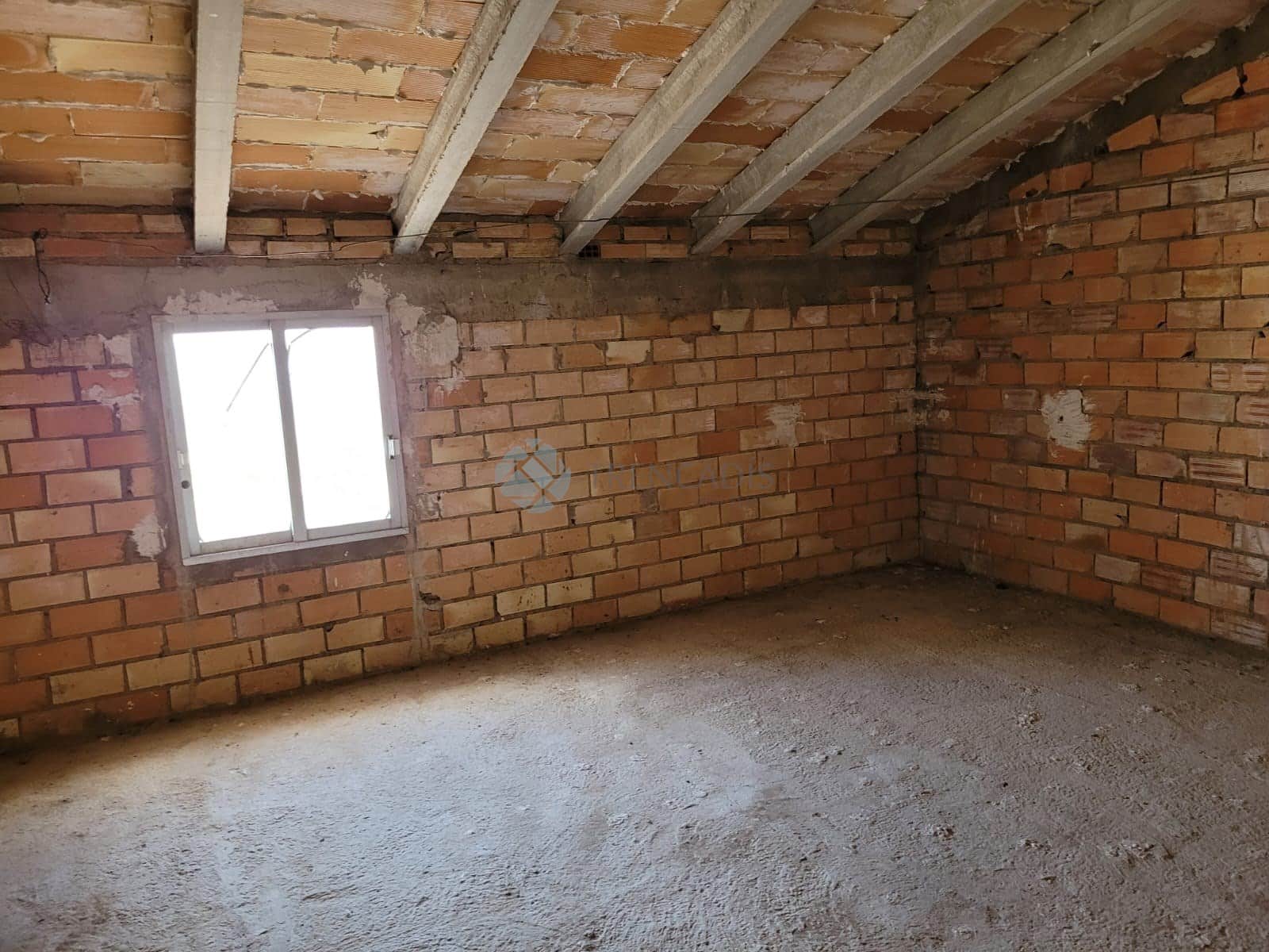 4 slaapkamer Huis te koop in La Font de la Figuera - € 125.000 (Ref: 7679601)