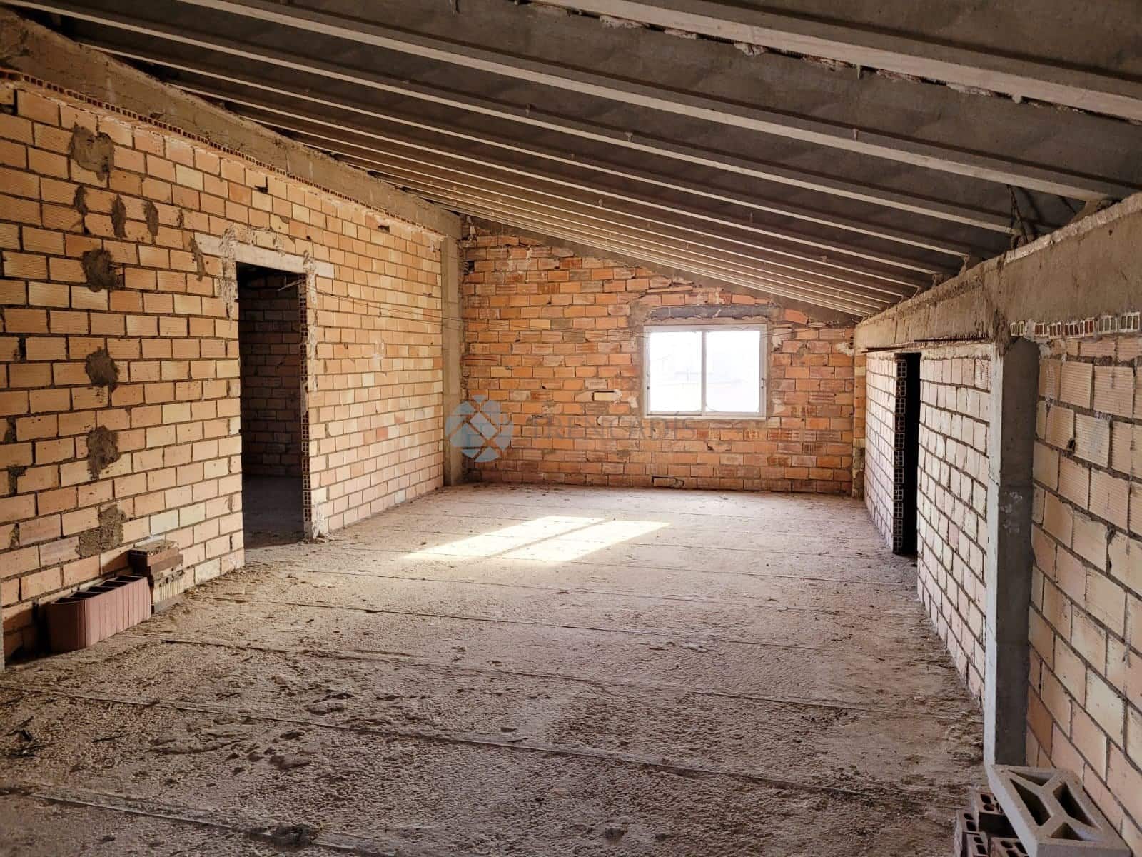 4 slaapkamer Huis te koop in La Font de la Figuera - € 125.000 (Ref: 7679601)