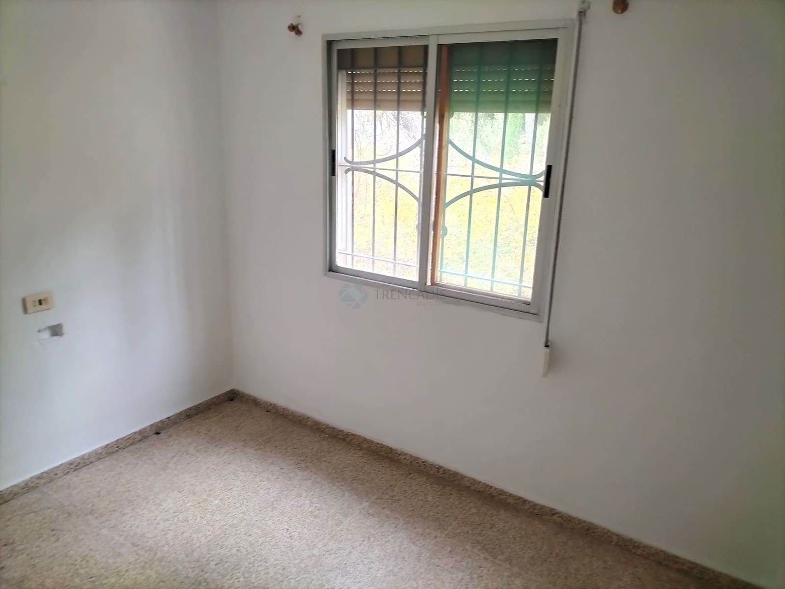 3 soverom Villa til salgs i Moixent - € 95 000 (Ref: 7679625)