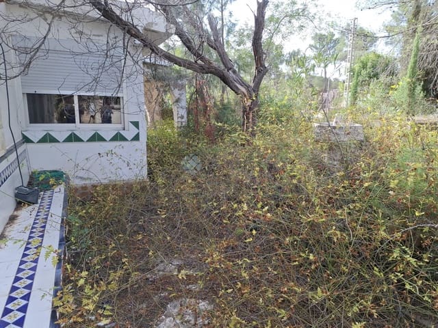 3 bedroom Villa for sale in Moixent - € 95,000 (Ref: 7679625)