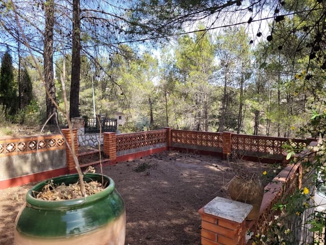 3 bedroom Villa for sale in Moixent - € 95,000 (Ref: 7679625)