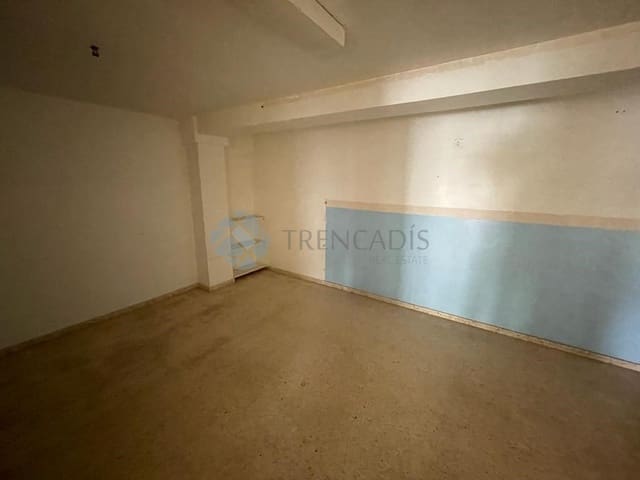 4 bedroom Commercial for sale in Alcoy / Alcoi - € 49,000 (Ref: 7996852)