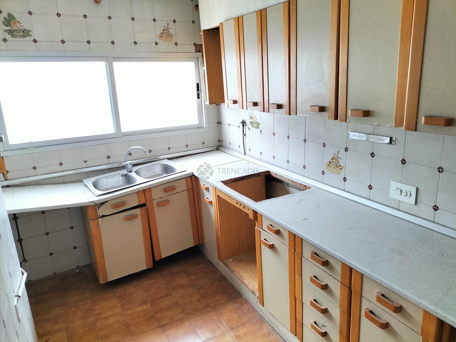 3 soveværelse Byhus til salg i Callosa d'En Sarria - € 58.000 (Ref: 8031924)