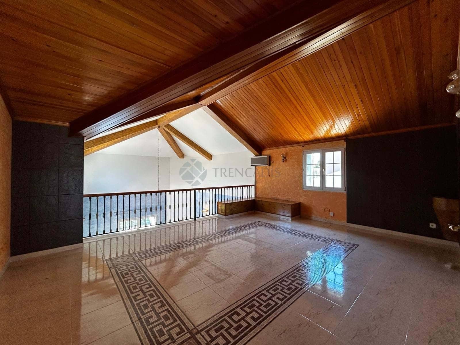 4 soveværelse Villa til salg i Picassent med garage - € 395.000 (Ref: 9021219)