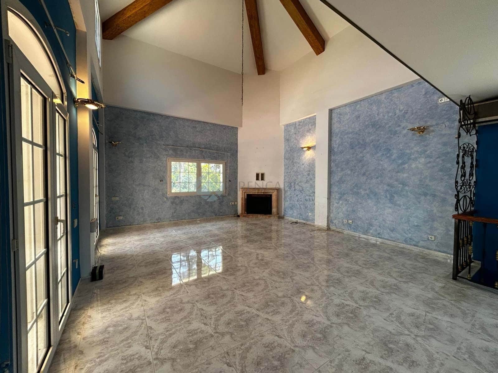 4 soveværelse Villa til salg i Picassent med garage - € 395.000 (Ref: 9021219)